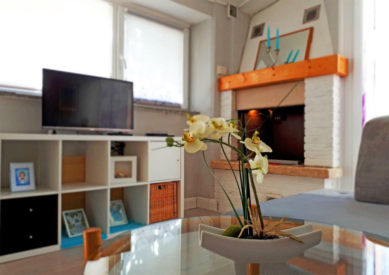 Apartment Matej Ровинско село Екстериор снимка